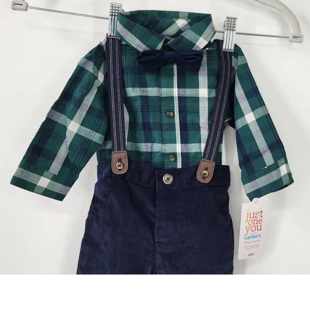 NWT Boys Holiday Outfit Pants Button Down And Bowtie Size 6 Months Carters - Picture 3 of 6